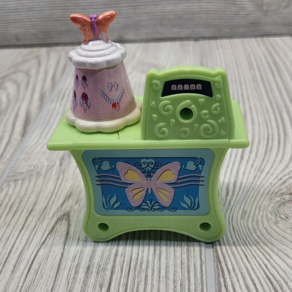 MLP My Little Pony Celebration Castle Dollhouse Furniture Kitchen Sink Bed